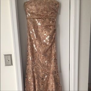 Beautiful gold dress